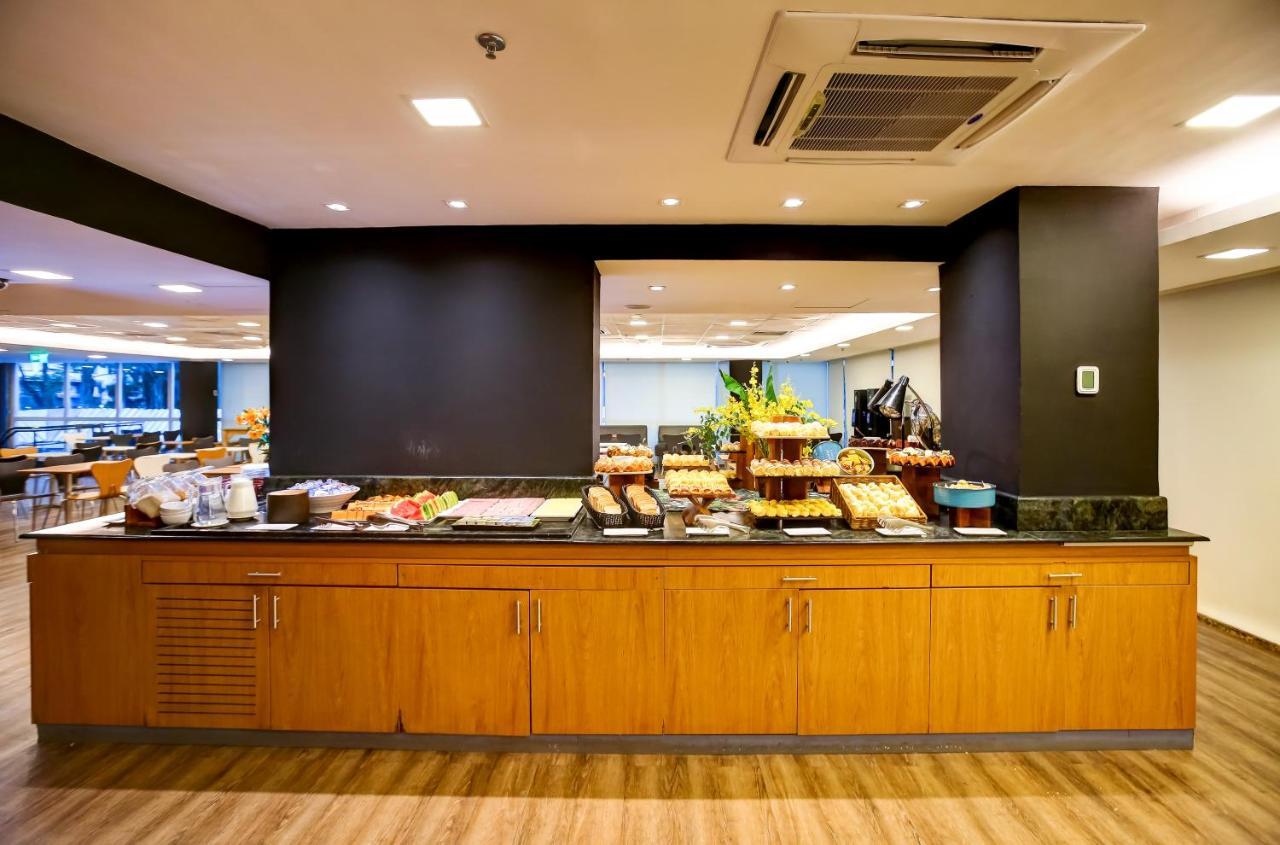 Ibis Santos Dumont Hotel