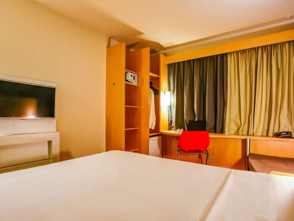 Ibis Santos Dumont 3*