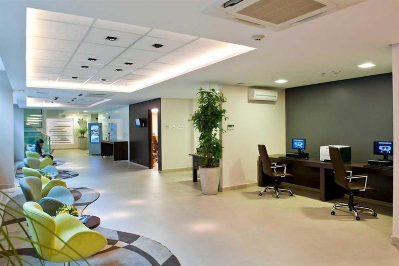 Ibis Santos Dumont