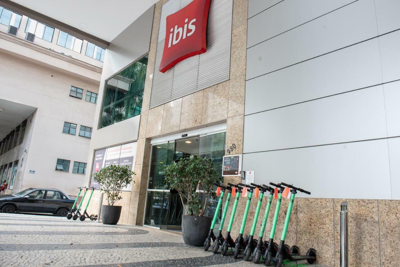Ibis Santos Dumont